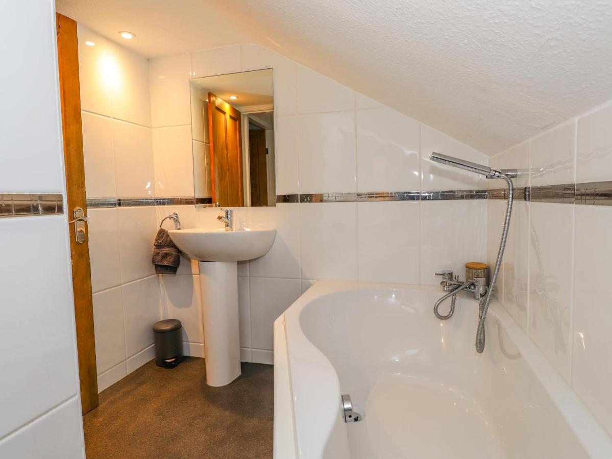 The Thistles Bowness-on-Windermere Extérieur photo